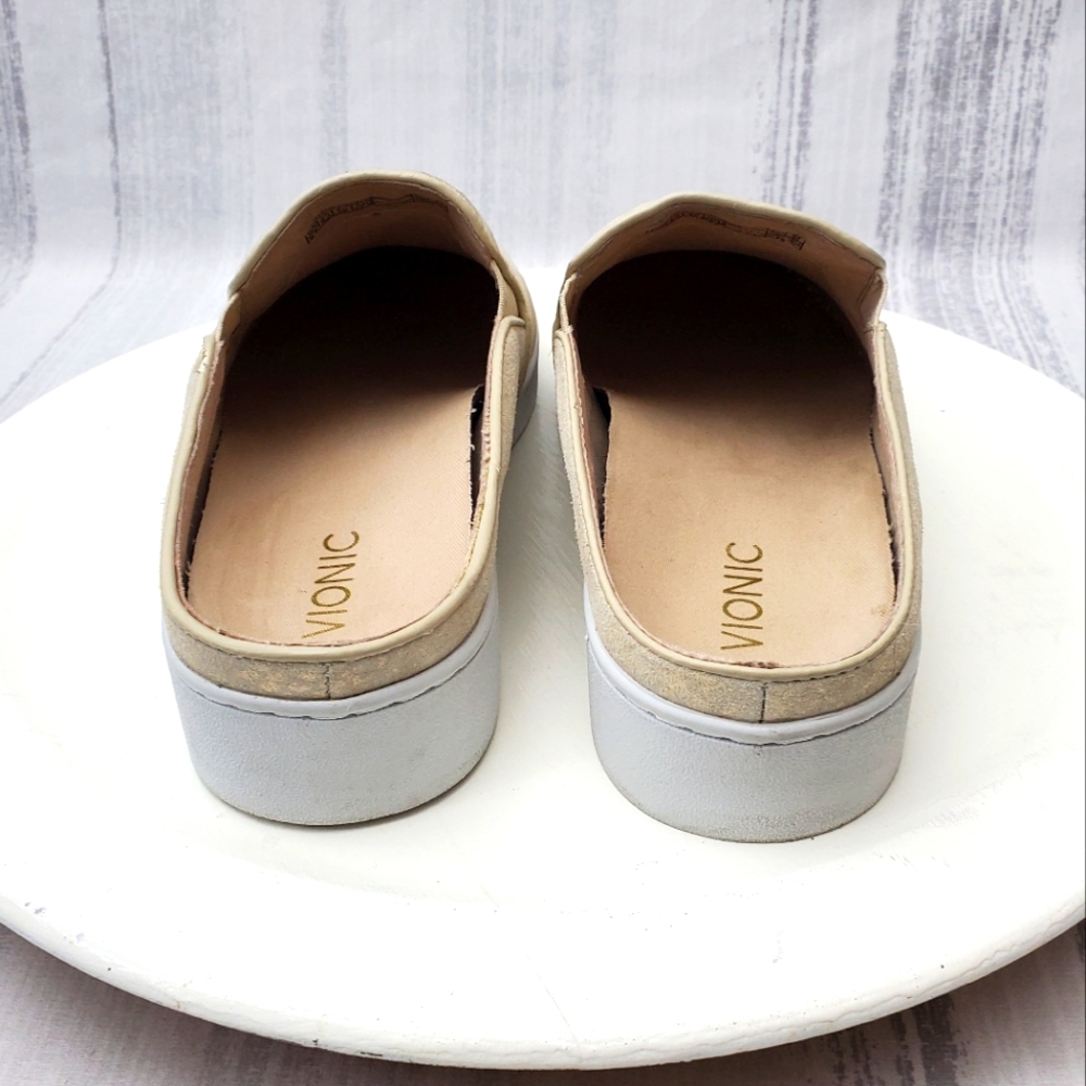 VIONIC Womens Dakota Light Gold Slip On Clog Sneaker Mule Size 8.5 - Picture 7 of 15